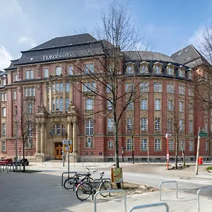 Fraser ***** Hamburg